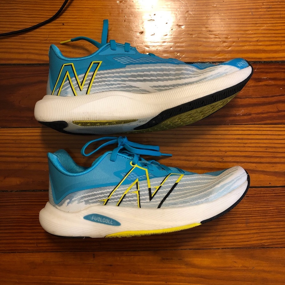New Balance FuelCell Rebel v2